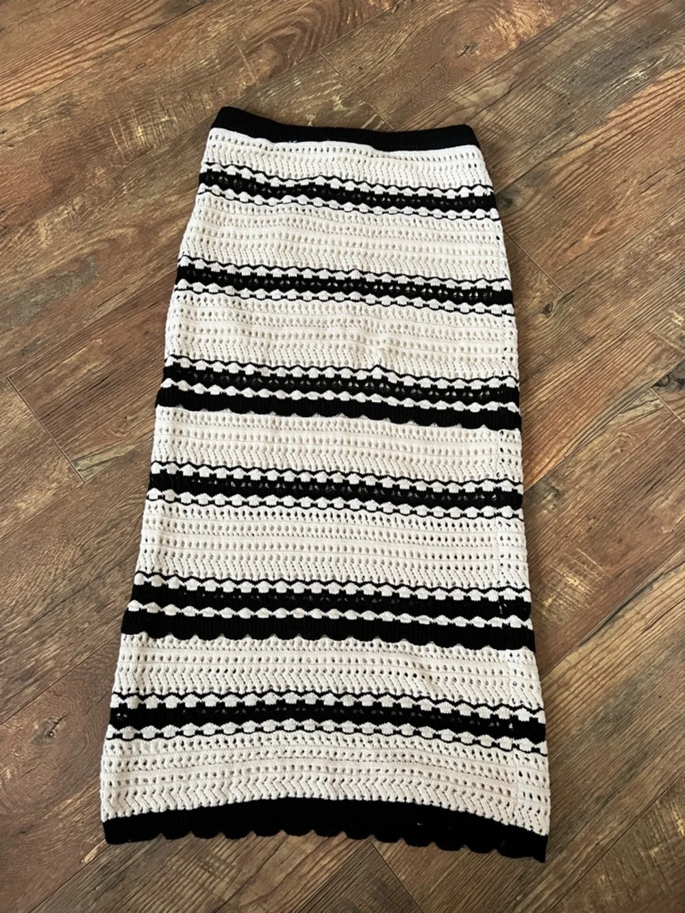 Sincerely Jules Cream and Black Crochet Crop Top with Matching Skirt - Picture 4 of 7